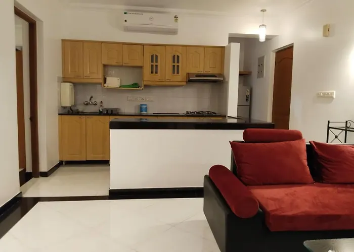 Riviera Palms 1 Luxury 1 Bhk Apartment With Swimmimg Pool View- Arpora - Near Baga Beach