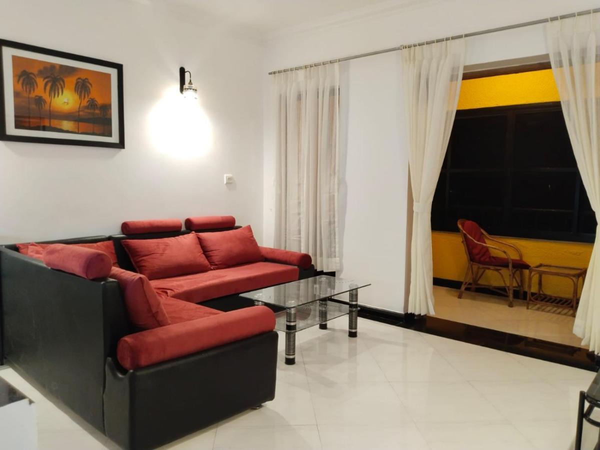 Apartment Riviera Palms 1 Luxury 1 Bhk With Swimmimg Pool View- Arpora - Near Baga *
