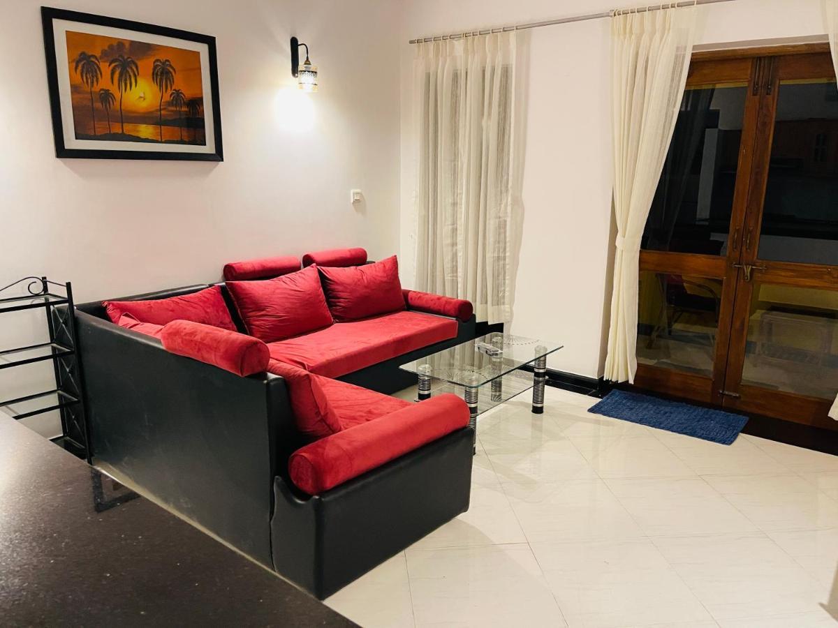 Apartment Riviera Palms 1 Luxury 1 Bhk With Swimmimg Pool View- Arpora - Near Baga